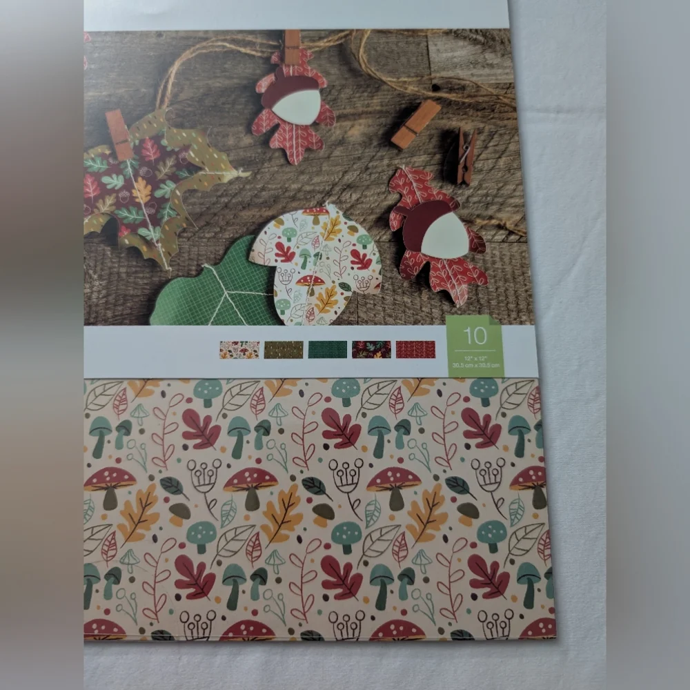 🆕Bundle Of Cricut Deluxe Paper 